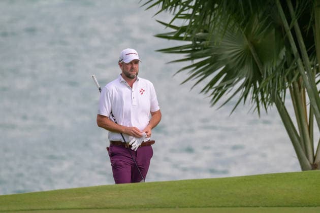 March 14, 2026, Singapore, Ingapore, Singapore: Australias Marc LEISHMAN misses the green on the 7th. LIV Golf Round 3 Singapore Singapore Singapore - ZUMAr144 20260314_zap_r144_038 Copyright: xJaynexRussellx