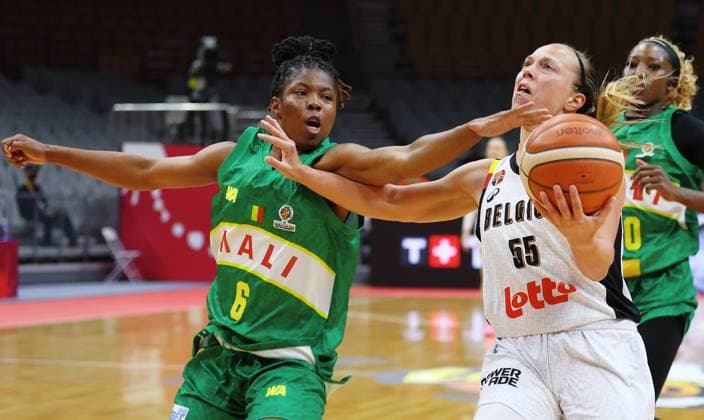 Mali s Rokia Doumbia and Belgium s Julie Allemand fight for the ball during a basket game between Belgium s national team, Nationalteam Belgian Cats and Mali, in Wuhan, China, on Saturday 14 March 2026, the third game (out of 5) of the qualifications phase for the World Cup Basket tournament. NIKOLAxKRSTIC  x167426260x