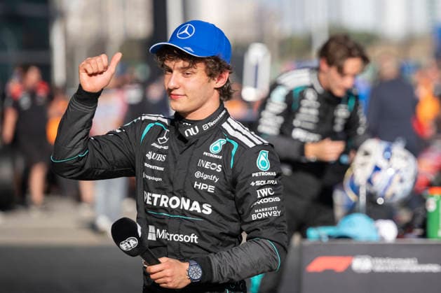 Shanghai Formula 1 Chinese Grand Prix - Qualification 63 George Russell (Mercedes) and 12 Kimi Antonelli (Mercedes) after the qualification race of the Formula One Grand Prix at the Shanghai International Circuit in Shanghai on March 14, 2026. Photo by Eliot Blondet ABACAPRESS.COM Shanghai Chine China  Copyright: xBlondetxEliot ABACAx
