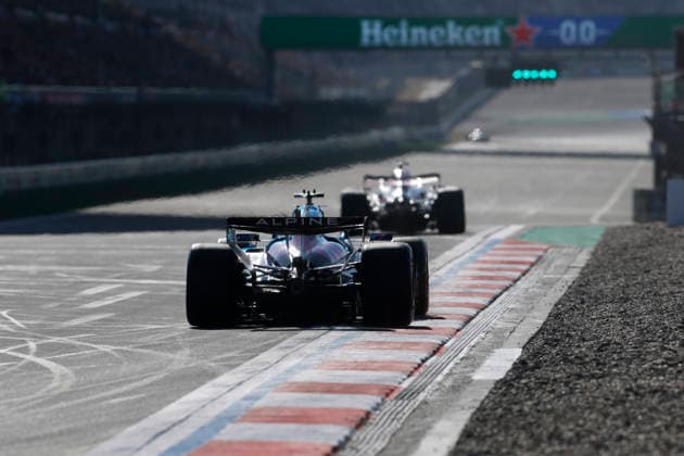 CHINA-MOTORSPORTS F1-SHANGHAI The drivers sped towards the line during Qualifying in the F1 Chinese Grand Prix at Shanghai International Circuit, Shanghai, China, March 14, 2026. NEXPHER Peter Li SHANGHAI