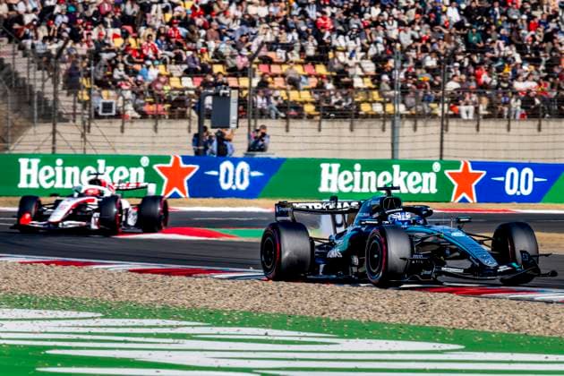 SHANGHAI - Formula 1 driver George Russell of Mercedes AMG-Petronas Formula One Team during the Formula 1 China Shanghai qualifying at the Shanghai International Circuit on March 14, 2025 in Shanghai, China. (Photo by DeFodi Images) -