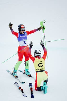 PARALYMPICS - Winter Paralympics Milano Cortina 2026 CORTINA D AMPEZZO,ITALY,14.MAR.26 - PARALYMPICS, ALPINE SKIING - Paralympic Winter games, Winterspiele,Spiele, Summer games Milano Cortina 2026, slalom, women. Image shows the rejoicing of Veronika Aigner and guide Eric Digruber (AUT).  GEPAxpictures xMaticxKlansek