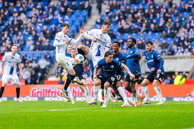 14.03.2026 - Fußball, 2025 2026, 2. Bundesliga, 26. Spieltag, DSC Arminia Bielefeld - SC Paderborn 07: (L-R) Calvin Brackelmann (Paderborn), Stefano Marino (Paderborn), Marvin Mehlem (Bielefeld), Noah Joel Sarenren Bazee (Bielefeld), Benjamin Boakye (Bielefeld), Maximilian Bauer (Bielefeld) DFL REGULATIONS PROHIBIT ANY USE OF PHOTOGRAPHS AS IMAGE SEQUENCES AND OR QUASI-VIDEO.