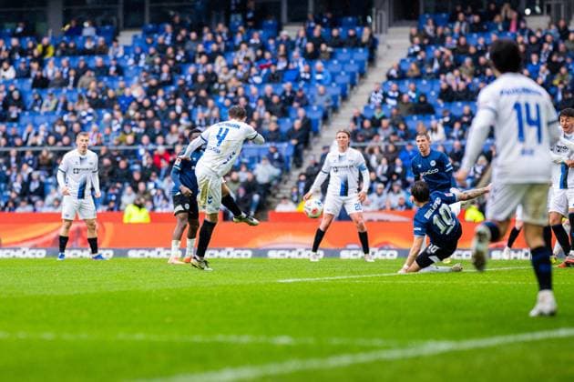 14.03.2026 - Fußball, 2025 2026, 2. Bundesliga, 26. Spieltag, DSC Arminia Bielefeld - SC Paderborn 07: Calvin Brackelmann (Paderborn) macht das vermeintliche Tor zum 1:1 DFL REGULATIONS PROHIBIT ANY USE OF PHOTOGRAPHS AS IMAGE SEQUENCES AND OR QUASI-VIDEO.