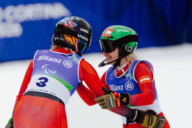 PARALYMPICS - Winter Paralympics Milano Cortina 2026 CORTINA D AMPEZZO,ITALY,14.MAR.26 - PARALYMPICS, ALPINE SKIING - Paralympic Winter games, Winterspiele,Spiele, Summer games Milano Cortina 2026, slalom, women. Image shows Veronika Aigner and Elina Stary (AUT).  GEPAxpictures xMatthiasxTrinkl