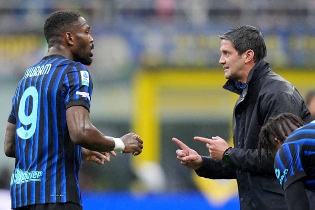 Inter Milan™s head coach Cristian Chivu , Inter Milan s Marcus Thuram during the Serie A soccer match between Inter and Atalanta at the San Siro Stadium in Milan , north Italy - Saturday , March 14 , 2026. - Soccer .  Copyright: xSpada LaPressex