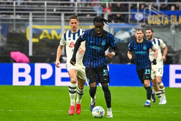 Yann Bisseck of FC Internazionale Milano in action during the Serie A football match between FC Internazionale Milano and Atalanta BC at San Siro Stadium on in Milan, Italy.  Copyright: xAndreaxRosito IPAxSportx xipa-agency.netx xx IPA_72857546 IPA_Agency_IPA72857546
