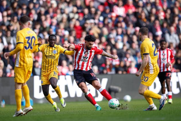 Sunderland v Brighton and Hove Albion, Premier League Omar Alderete of Sunderland shoots at goal during the Premier League match between Sunderland and Brighton and Hove Albion at the Stadium Of Light, Sunderland, UK on 14 March 2026. Sunderland Stadium Of Light Tyne and Wear UK Editorial use only DataCo restrictions apply See www.football-dataco.com , Copyright: xCraigxCowanx PSI-23898-0057