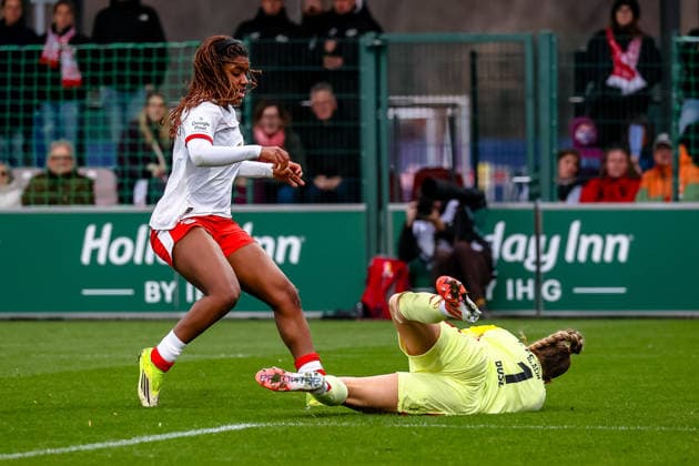 Cara Boesl (1. FC Union Berlin Frauen, 01) haelt den Schuss, Delice Boboy (RB Leipzig Frauen, 17), RB Leipzig Frauen vs. 1. FC Union Berlin Frauen, Fussball, Google Pixel Frauen-Bundesliga, 20. Spieltag, Saison 2025 2026, 14.03.2026 ,¨ DFL REGULATIONS PROHIBIT ANY USE OF PHOTOGRAPHS AS IMAGE SEQUENCES AND OR QUASI-VIDEO,¨ RB Leipzig Frauen vs. 1. FC Union Berlin Frauen, Fussball, Google Pixel Frauen-Bundesliga, 20. Spieltag, Saison 2025 2026, 14.03.2026 Leipzig Copyright: xEibner-Pressefoto LauraxRoemerx EP_LRR