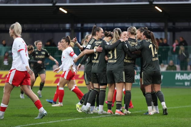 Google Pixel Frauen-Bundesliga, RB Leipzig - 1. FC Union Berlin; 14.03.2026 Tor-Jubel beim Team von Union Berlin nach dem 2:2-Ausgleich. Fußball, Google Pixel Frauen-Bundesliga, Saison 2025 2026, 20. Spieltag: RB Leipzig vs. 1. FC Union Berlin am 14.03.2026, Trainingszentrum Cottaweg, Leipzig. DFB REGULATIONS PROHIBIT ANY USE OF PHOTOGRAPHS AS IMAGE SEQUENCES AND OR QUASI-VIDEO. Copyright: xBEAUTIFULxSPORTS JanxKaeferx