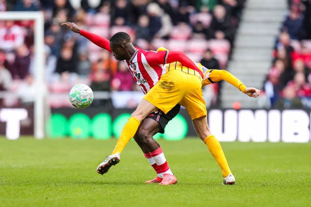 Sunderland v Brighton & Hove Albion, Premier League Habib Diarra of Sunderland is fouled by Pascal Gross of Brighton & Hove Albion during the Sunderland v Brighton & Hove Albion Premier League match at the Stadium of Light, Sunderland, England on 14 March 2026 Credit: Richard Bierton Every Second Media Editorial use only. All images are copyright Every Second Media Limited. No images may be reproduced without prior permission. All rights reserved. Premier League and Football League images are subject to licensing agreements with Football DataCo Limited. see https: www.football-dataco.com Copyright: xIMAGO EveryxSecondxMediax ESM-1858-0034 RichardxBiertonx xEveryxSecondxMediax