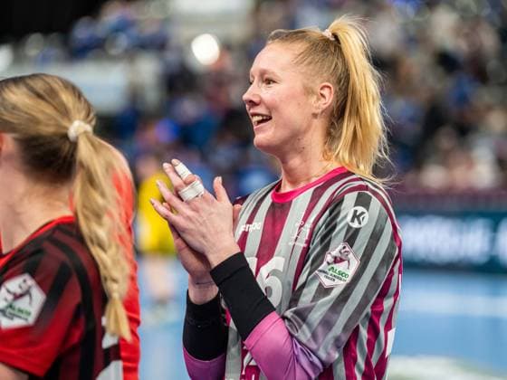 Helen van Beurden (HSG Bensheim Auerbach, 36) strahlt nach dem Einzug ins Finale, Thueringer HC vs. HSG Bensheim Auerbach, Handball, DHB Pokal Haushahn Final 4, Spielzeit 2025 2026, 14.03.2026 Thueringer HC vs. HSG Bensheim Auerbach, Handball, DHB Pokal Haushahn Final 4, Spielzeit 2025 2026, 14.03.2026 Stuttgart Copyright: xMichaelxSchmidt Eibner-Pressefotx EP_MST