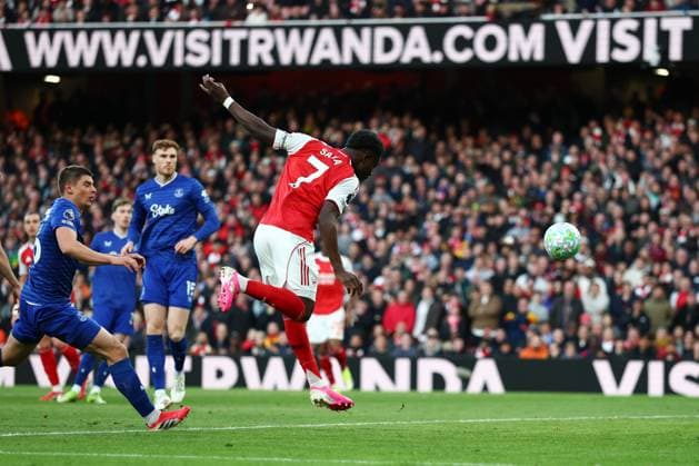 Bukayo Saka of Arsenal with a header on goal Arsenal v Everton, Premier League, Football, Emirates Stadium, London, UK - 14 Mar 2026London Emirates Stadium United Kingdom EDITORIAL USE ONLY No use with unauthorised audio, video, data, fixture lists, club league logos or live services. Online in-match use limited to 120 images, no video emulation. No use in betting, games or single club league player publications. Copyright: xSimonxDael Shutterstockx 16757237s