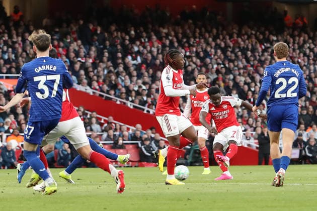 14th March 2026; Emirates Stadium, London, England; Premier League Football, Arsenal versus Everton; Bukayo Saka of Arsenal shoots  KatiexChan Content restricted for UK based newspaper