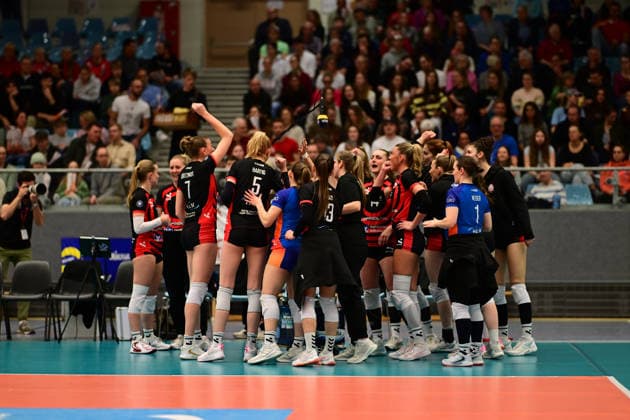 Volleyball I Frauen I Saison 2025-2026 I Bundesliga I Hauptrunde I ETV Hamburger Volksbank Volleys - VC Wiesbaden I 14.03.2026 ETV Hamburger Volksbank Volleys Frauen zusammen Hamburg CU-Arena Hamburg Deutschland Copyright: xLobeca FelixxSchlikisx