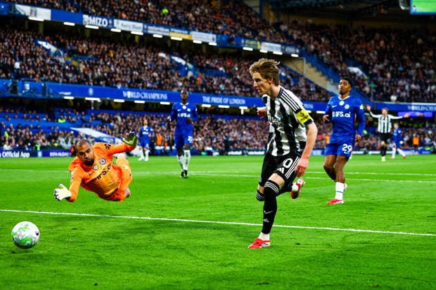 Chelsea v Newcastle United, Premier League Goal 0-1 Newcastle United forward Anthony Gordon (10) scores a goal during the Premier League match between Chelsea and Newcastle United at Stamford Bridge, London, UK on 14 March 2026. Editorial use only DataCo restrictions apply See www.football-dataco.com , Copyright: xNigelxKeenex PSI-23886-0057