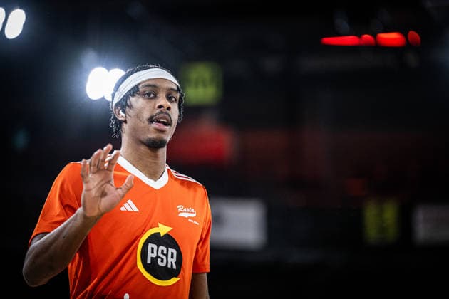 1. Basketball Bundesliga, easyCredit BBL, Saison 2025 2026, Herren, Hauptrunde, 24. Spieltag, 14.03.2026, RASTA Vechta - MHP Riesen Ludwigsburg Malik Parsons ( 3 - RASTA Vechta) vor der Partie Vechta RASTA Dome Niedersachsen Deutschland