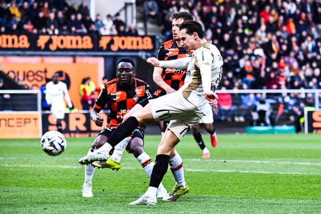 FOOTBALL : FC Lorient vs RC Lens - Ligue 1 - JournÃ e 26 - 14 03 2026 Florian Thauvin (RC Lens) LorientFrance  Copyright: xBaptistexAutissierx