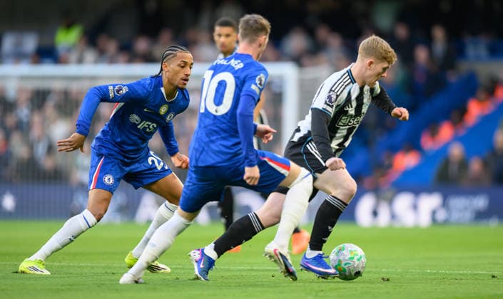 Chelsea v Newcastle United Premier League Lewis Hall of Newcastle United during the Premier League match at Stamford Bridge, London 14 03 2026 UK Newspapers OUT Copyright: xGraemexWilcocksonx FIL-23131-0038