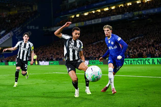 Chelsea v Newcastle United, Premier League Chelsea forward Alejandro Garnacho (49) battles with Newcastle United midfielder Jacob Murphy (23) during the Premier League match between Chelsea and Newcastle United at Stamford Bridge, London, UK on 14 March 2026. Editorial use only DataCo restrictions apply See www.football-dataco.com , Copyright: xNigelxKeenex PSI-23886-0083