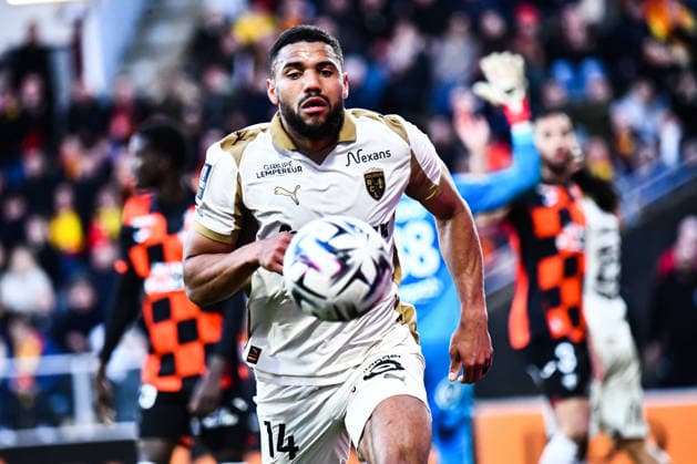 FOOTBALL : FC Lorient vs RC Lens - Ligue 1 - JournÃ e 26 - 14 03 2026 Matthieu Udol (RC Lens) LorientFrance  Copyright: xBaptistexAutissierx