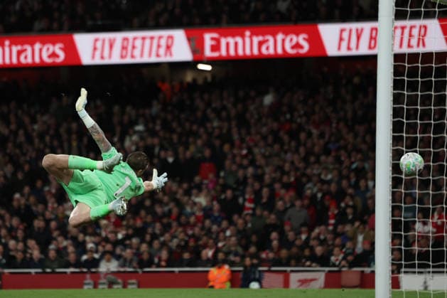 Arsenal v Everton, Premier League Everton goalkeeper Jordan Pickford watches a shot go past his goal as he dives during the Arsenal v Everton Premier League match at the Emirates Stadium, London, England on 14 March 2026 Credit: Sally Rawlins Every Second Media Editorial use only. All images are copyright Every Second Media Limited. No images may be reproduced without prior permission. All rights reserved. Premier League and Football League images are subject to licensing agreements with Football DataCo Limited. see https: www.football-dataco.com Copyright: xIMAGO EveryxSecondxMediax ESM-1857-0018 SallyxRawlinsx xEveryxSecondxMediax