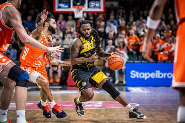 1. Basketball Bundesliga, easyCredit BBL, Saison 2025 2026, Herren, Hauptrunde, 24. Spieltag, 14.03.2026, RASTA Vechta - MHP Riesen Ludwigsburg Traveon Buchanan ( 2 - MHP Riesen Ludwigsburg) in Aktion Vechta RASTA Dome Niedersachsen Deutschland