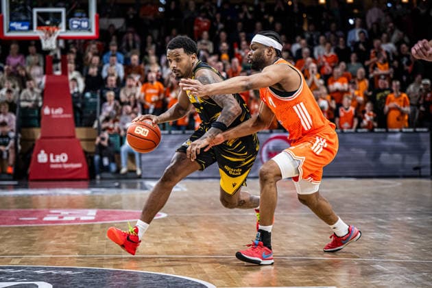 1. Basketball Bundesliga, easyCredit BBL, Saison 2025 2026, Herren, Hauptrunde, 24. Spieltag, 14.03.2026, RASTA Vechta - MHP Riesen Ludwigsburg Elijah Hughes ( 7 - MHP Riesen Ludwigsburg) in Aktion Vechta RASTA Dome Niedersachsen Deutschland