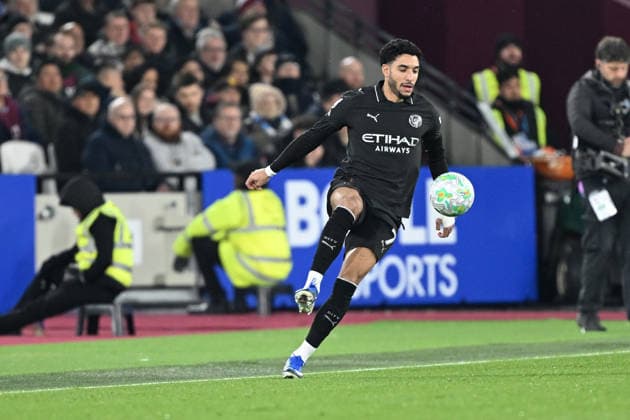 West Ham United v Manchester City, Premier League Manchester City forward Omar Marmoush (7) controls the ball during the Premier League match between West Ham United and Manchester City at the London Stadium, London, UK on 14 March 2026. London London Stadium UK Editorial use only DataCo restrictions apply See www.football-dataco.com , Copyright: xSimonxTraylenx PSI-23900-0024
