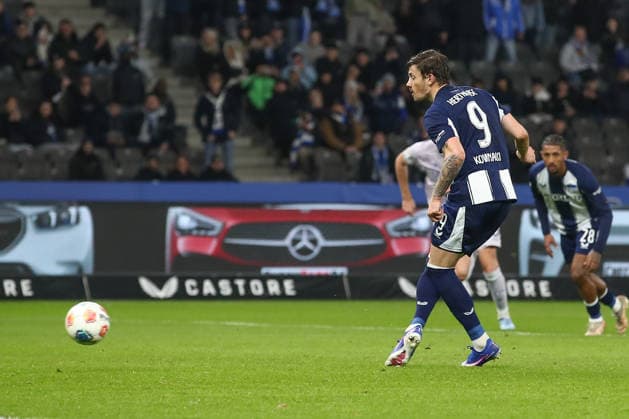 14.03.2026, xtgx, Fussball - 2.Bundesliga Hertha BSC Berlin - VfL Bochum emspor, v.l. Dawid Kownacki (Hertha, 9) mit dem 1:0 per Elfmeter (DFL DFB REGULATIONS PROHIBIT ANY USE OF PHOTOGRAPHS as IMAGE SEQUENCES and or QUASI-VIDEO) Berlin