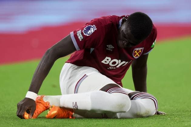 El Hadji Malick Diouf of West Ham United lies on the floor in pain West Ham v Manchester City, Football, Premier League, London Stadium, London, UK - 14 03 2026 EDITORIAL USE ONLY No use with unauthorised audio, video, data, fixture lists (outside the EU), club league logos or live services. Online in-match use limited to 45 images (+15 in extra time). No use to emulate moving images. No use in betting, games or Copyright: xAnthonyxHanc Shutterstockx 16773173m