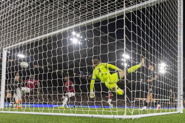 West Ham United v Manchester City, Premier League, Football, The London Stadium, Stratford, London, UK - 14 Mar 2026 Goal. Bernardo Silva of Manchester City (20) opens the scoring London The London Stadium Stratford GBR, UK NEWSPAPERS OUT Copyright: xEllixBirchx
