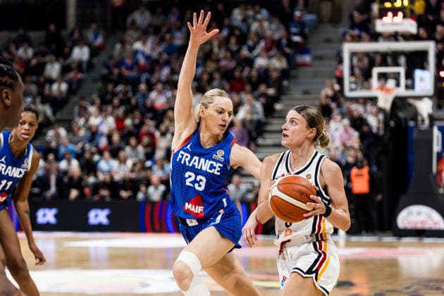 LYON-VILLEURBANNE, FRANCE - MARCH 14: Alexandra Wilke (Germany, 3) controls the ball against Marine Johannes (France, 23) during the FIBA Women™s World Cup Qualifying Tournament match between Germany (GER) vs. France (FRA) at Astroballe on matchday 3 of the FIBA Women™s World Cup Qualifying Tournament on March 14, 2026 in Lyon-Villeurbanne, France. France Copyright: xSteffiexWunderlx