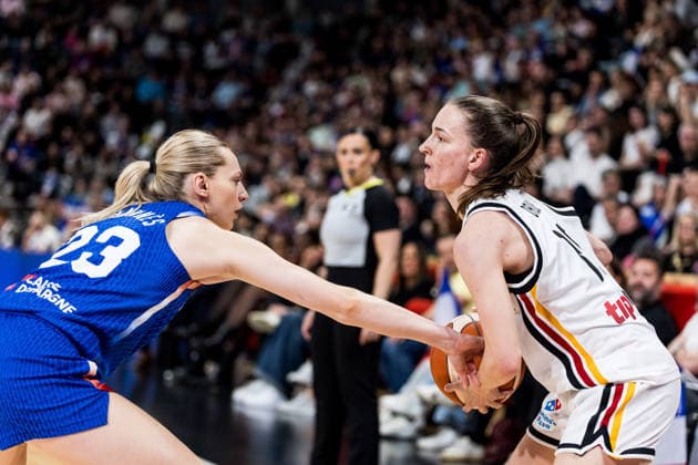 LYON-VILLEURBANNE, FRANCE - MARCH 14: Britta Daub (Germany, 19) controls the ball against Marine Johannes (France, 23) during the FIBA Women™s World Cup Qualifying Tournament match between Germany (GER) vs. France (FRA) at Astroballe on matchday 3 of the FIBA Women™s World Cup Qualifying Tournament on March 14, 2026 in Lyon-Villeurbanne, France. France Copyright: xSteffiexWunderlx