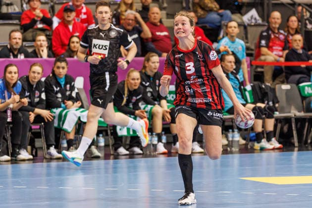 Amelie Berger (Bensheim Auerbach, 3); Aktion, 14.03.2026, Stuttgart (Deutschland), Handball Frauen, Final4 2026, Halbfinale 1, Thüringer HC - HSG Bensheim Auerbach