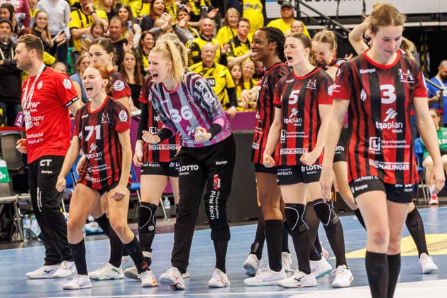 Jubel bei der HSG Bensheim Auerbach über den Einzug ins Finale, 14.03.2026, Stuttgart (Deutschland), Handball Frauen, Final4 2026, Halbfinale 1, Thüringer HC - HSG Bensheim Auerbach