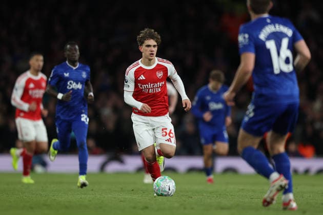 Arsenal v Everton, Premier League Arsenal forward Max Dowman in action during the Arsenal v Everton Premier League match at the Emirates Stadium, London, England on 14 March 2026 Credit: Sally Rawlins Every Second Media Editorial use only. All images are copyright Every Second Media Limited. No images may be reproduced without prior permission. All rights reserved. Premier League and Football League images are subject to licensing agreements with Football DataCo Limited. see https: www.football-dataco.com Copyright: xIMAGO EveryxSecondxMediax ESM-1857-0100 SallyxRawlinsx xEveryxSecondxMediax