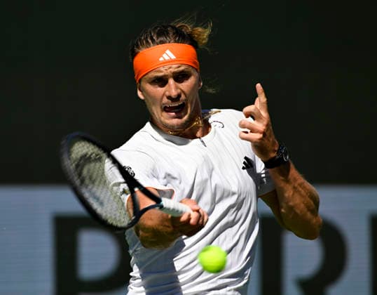 March 14, 2026 Alexander Zverev (GER) returns a shot against Jannik Sinner (ITA) during their semifinal match at the BNP Paribas Open held at the Indian Wells Tennis Garden in Indian Wells, California. Mandatory Photo Credit : CSM Indian Wells United States of America - ZUMAc04_ 20260314_zma_c04_035 Copyright: xCharlesxBausx