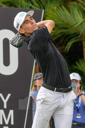 March 15, 2026, Singapore, Ingapore, Singapore: Leader, Joaquin Niemann from Chile, hits off on the 10th hole. Final Round of the LIV Golf in Singapore Final Round Of The LIV Golf In Singapore  - ZUMAr144 20260315_zap_r144_006 Copyright: xJaynexRussellx