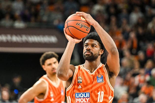 GER, BBL, ratiopharm Ulm vs Science City Jena 14.03.2026, ratiopharm arena, Neu-Ulm, GER, BBL, ratiopharm Ulm vs Science City Jena, im Bild Malik Osborne (Ulm, 10)