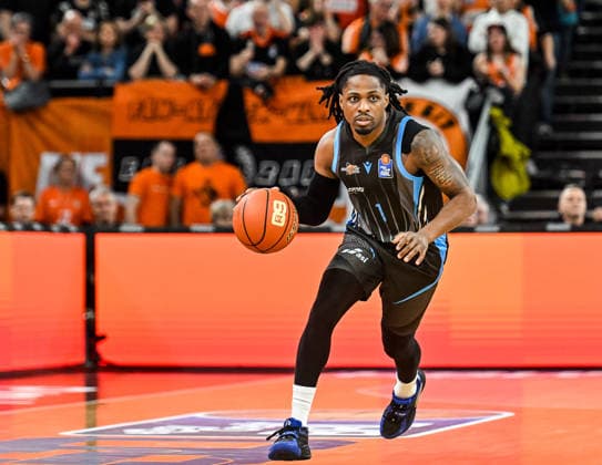 GER, BBL, ratiopharm Ulm vs Science City Jena 14.03.2026, ratiopharm arena, Neu-Ulm, GER, BBL, ratiopharm Ulm vs Science City Jena, im Bild Uchenna Iroegbu (Jena, 1)