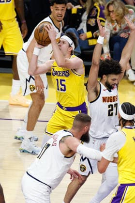 LOS ANGELES, CA - MARCH 14: Los Angeles Lakers guard Austin Reaves (15) shoots the ball during the Denver Nuggets vs Los Angeles Lakers game on March 14, 2026, at Crypto.com Arena in Los Angeles, CA. (Photo by Jevone Moore Icon Sportswire) NBA, Basketball Herren, USA MAR 14 Denver Nuggets at Los Angeles Lakers EDITORIAL USE ONLY Icon20260314074