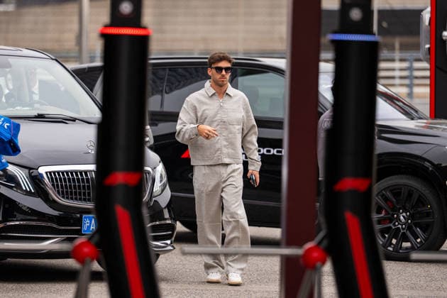 Shanghai Formula 1 Chinese Grand Prix - Pierre Gasly in the Paddock PIERRE GASLY (FRA) of BWT Alpine Formula One Team 10 on Sunday during the 2026 Formula 1 Heineken Chinese Grand Prix at the Shanghai Audi International Circuit on March 15, 2026. Photo by Antoine Lapeyre ABACAPRESS.COM Shanghai China  Copyright: xLapeyrexAntoine ABACAx