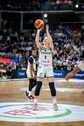 Basketball Villeurbanne 14.03.2026 Wommen™s Basketball World Cup 2026 Qualifying Tournament Deutschland (GER) - Frankreich (FRA) Emma Eichmeyer (Deutschland, No.09) *** Basketball Villeurbanne 14 03 2026 Wommen™s Basketball World Cup 2026 Qualifying Tournament Germany GER France FRA Emma Eichmeyer Germany, No 09