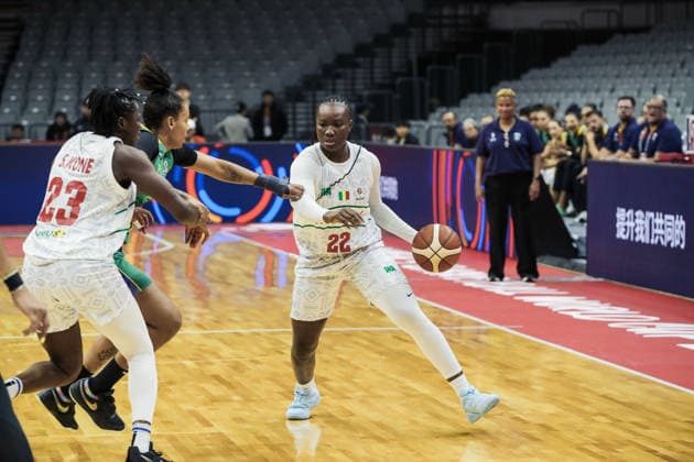 WUHAN, CHINA - MARCH 15: Kamite Elisabeth Dabou 2 of Mali dribbles the ball during FIBA Women s Basketball World Cup 2026 Qualifying Tournaments between Mali and Brazil at Wuhan Sports Centre on March 15, 2026 in Wuhan, Hubei Province of China.  Copyright: xVCGx 111628303520