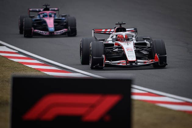 Formula 1 Chinese Grand Prix 2026 SHANGHAI, CHINA - MARCH 15: Esteban Ocon of France driving the (31) Haas F1 VF-26 Ferrari on track during the F1 Grand Prix of China at Shanghai International Circuit on March 15, 2026 in Shanghai, China. John Ricky Anadolu Shanghai China. Editorial use only. Please get in touch for any other usage.  Copyright: x2026xAnadoluxJohnxRickyx