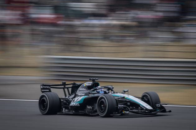 Formula 1 Chinese Grand Prix 2026 SHANGHAI, CHINA - MARCH 15: George Russell of Great Britain driving the (63) Mercedes AMG Petronas F1 Team W17 on track during the F1 Grand Prix of China at Shanghai International Circuit on March 15, 2026 in Shanghai, China. John Ricky Anadolu Shanghai China. Editorial use only. Please get in touch for any other usage.  Copyright: x2026xAnadoluxJohnxRickyx