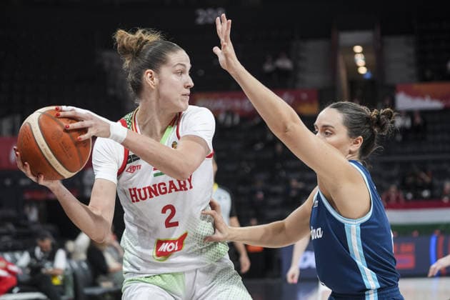 Hungary v Argentina - FIBA Women’s World Cup Qualifiers ISTANBUL, TURKIYE - MARCH 15: Hungary’s Virag Takacs-Kiss (2) and Argentina’s Flor Martinez (R) battle for the ball during the FIBA Women’s World Cup Qualifiers Group C match between Hungary and Argentina at the TurkcFIBA, FIBA Women’s World Cup, FIBA Qualifiers, Basketball, Women’s Basketball, Hungary, Argentina, Hungary vs Argentina, Istanbul, Turkiye, Turkcell Basketball Development Center, Sports Photography, Photojournalism, Basketball Gameell Basketball Development Center in Istanbul, Turkiye on March 15, 2026. Beyza Comert Anadolu Istanbul Turkey. Editorial use only. Please get in touch for any other usage. Copyright: x2026xAnadoluxBeyzaxComertx