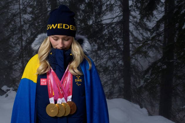 CORTINA, ITALIEN 20260315 Sveriges Ebba Arsjö poserar för ett porträtt under i Paralympics i Tofane Alpine Skiiing Center, Cortina. Hon tog fyra medaljer under Paralympics, tre guld och ett brons. CORTINA ITALIEN 2026 x10500x *** CORTINA, ITALY 20260315 Swedens Ebba Arsjö poses for a portrait during the Paralympics in Tofane Alpine Skiing Center, Cortina She won four medals during the Paralympics, three gold and one bronze CORTINA ITALY 2026 x10500x  Copyright: xMagnusxLejhall ParasportxSverige xTTx PARALYMPICS 2026 EBBA ARSJÖ