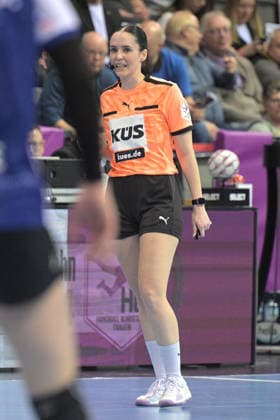 Schiedsrichterin Rosana Sug aus dem DHB Elite-Anschluss Kader Thueringer HC vs. HSG Blomberg-Lippe, Handball, Frauen, DHB Pokal Haushahn Final 4, Finale, Saison 2025 2026, 15.03.2026 Thueringer HC vs. HSG Blomberg-Lippe, Handball, Frauen, DHB Pokal Haushahn Final 4, Finale, Saison 2025 2026, 15.03.2026 Stuttgart Copyright: xEibner-Pressefoto TobiasxBaurx EP_TBR